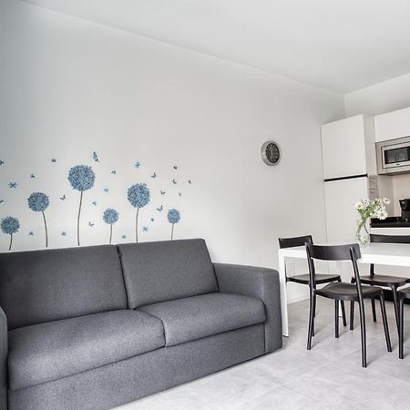 Sleek City Abode In Maciachini Milano Exteriör bild
